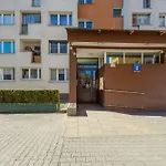 Bright Cityview Apartment With Ac Near Pge Narodowy By Noclegi Renters