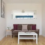 Bright Cityview Apartment With Ac Near Pge Narodowy By Noclegi Renters